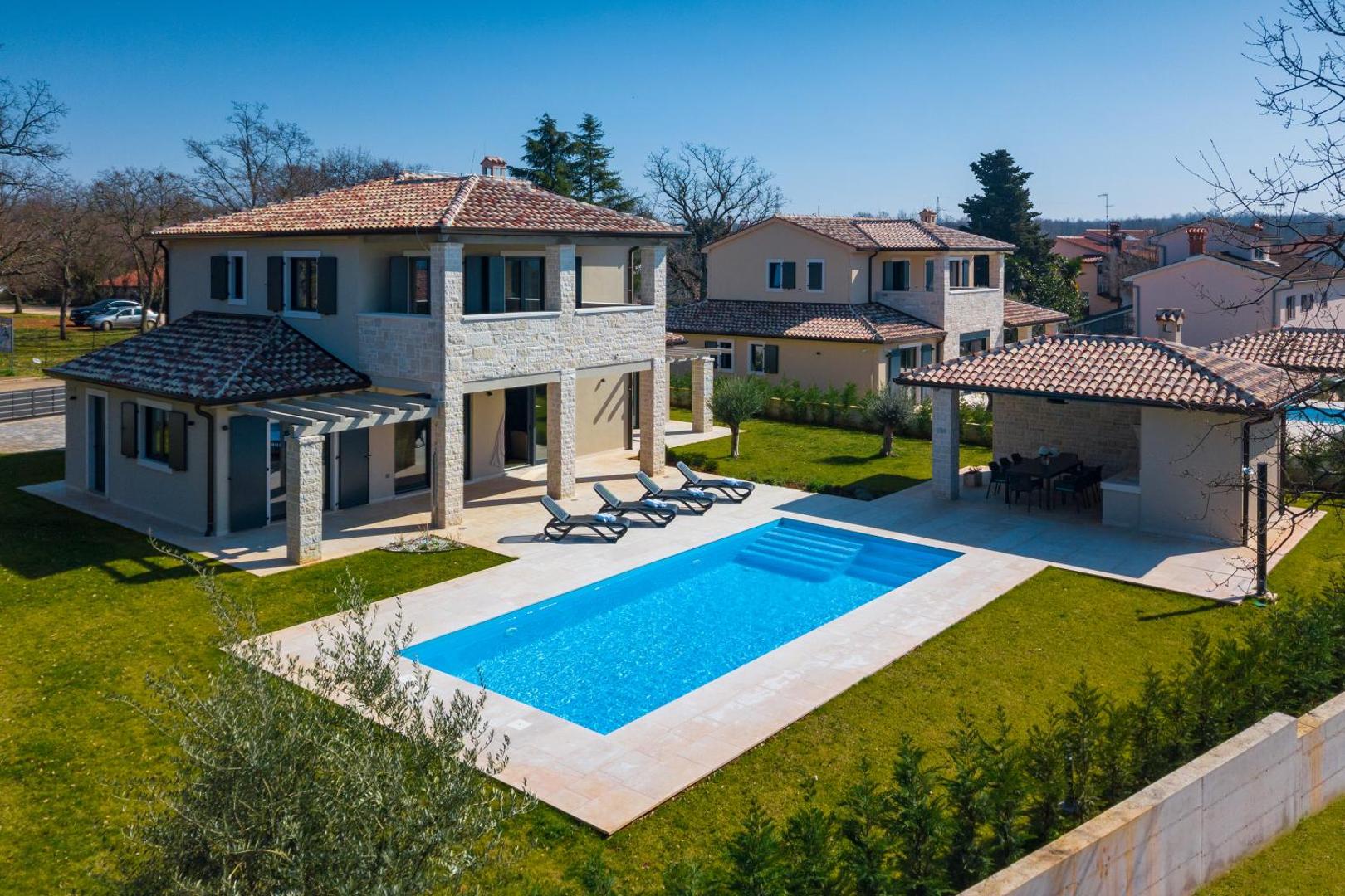 Villa Dora, Bild 2